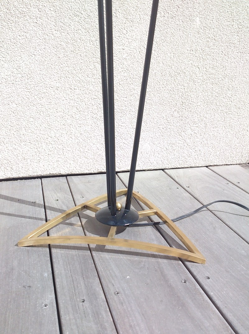 chic 1960's floor lamp with triangle shape base in brass - in the manner of Adnet